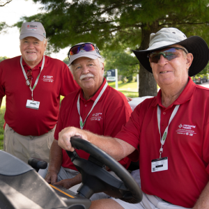 LRS tarafından sunulan Memorial Health Golf Şampiyonası, golf, Korn Feribot Turu, gönüllüler